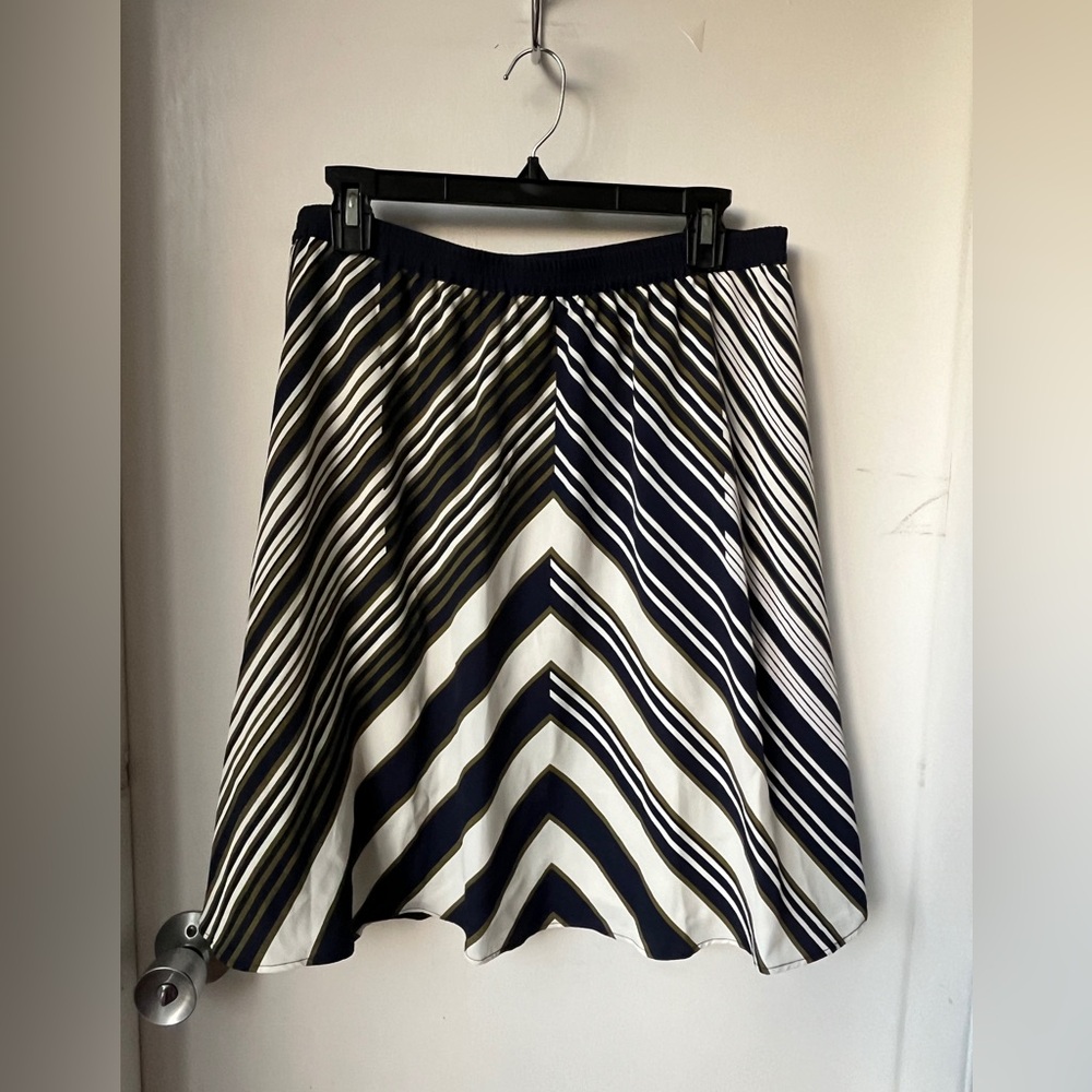 Tommy Hilfiger Women's Chevron-Stripe Skirt size L - Picture 4 of 14
